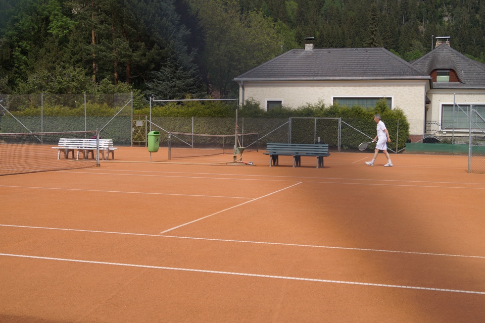 Felsenkeller - Tennisplatz