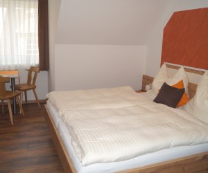 felsenkeller_zimmer_202.jpg