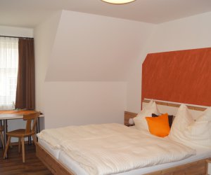 felsenkeller_zimmer_203.jpg